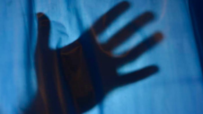 Kopidarat dengan Teman Tinder, Seorang Mahasiswi Dirudapaksa