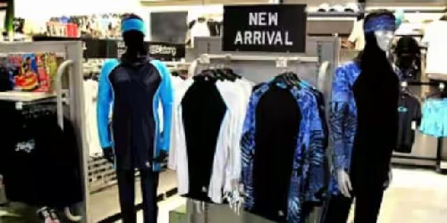 Paris Larang Wanita Kenakan Baju Renang Hijab di Pantai