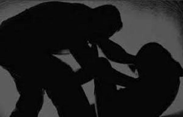 Gadis belia dicabuli bergiliran oleh pacar & 7 temannya