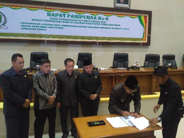 Pemkab Inhil dan DPRD Sepakati APBD-P 2017