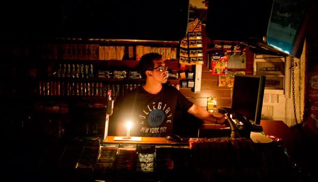 Ini Alasan PLN Rayon Cabang Tembilahan Matikan Total Listrik