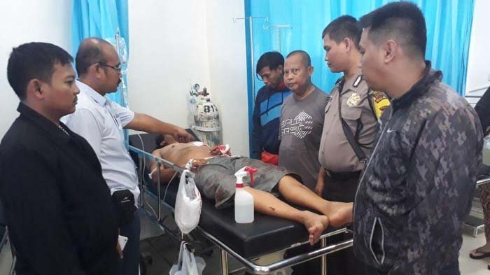 Bangunkan Istri Minta Dipasung Karena Pengaruh Ilmu Hitam, Seorang Pria Bantai Keluarga Sendiri