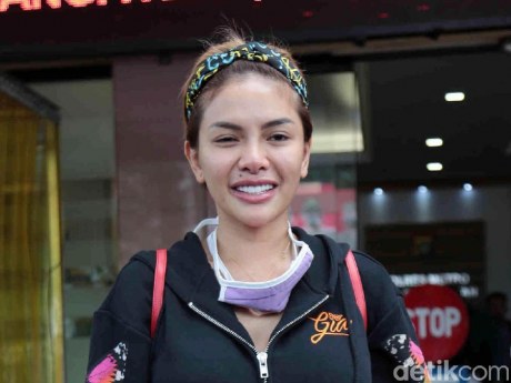 Nikita Mirzani Kembali Sentil Doa Habib Rizieq yang Bikin Geram