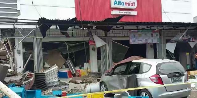 Ledakan Kuat di PHD Jatimurni, 4 Bangunan Rusak