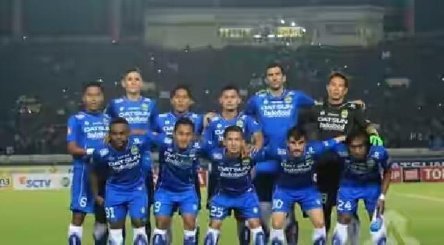Djanur Bingung Cari Striker Asing Untuk Persib Bandung