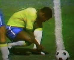 Pemain Ini Dibayar Rp 14,8 M Cuma Ikat Tali Sepatu