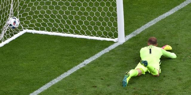 Timnas Inggris Berikan 