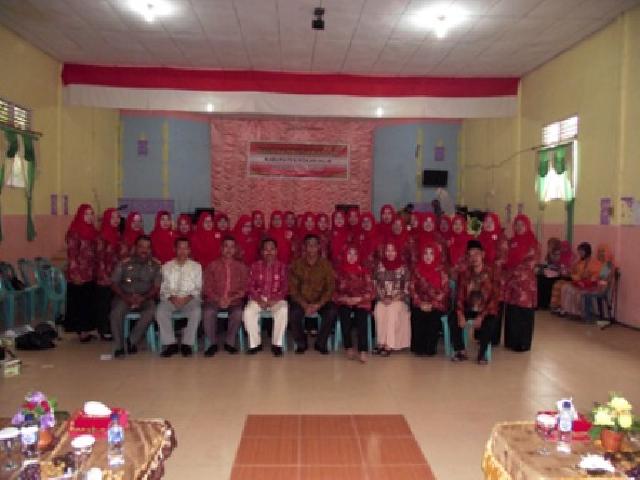 Persatuan Wanita Suku Jawa Resmu Dikukuhkan Bupati Rohil