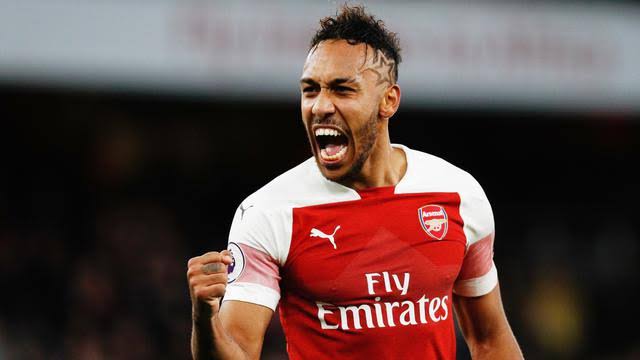 Karier Aubameyang di “Persimpan Jalan