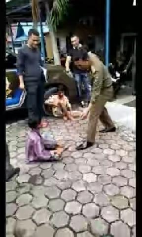 Pura-Pura Buntung, Anak Jalanan Diangkut Satpol PP Pekanbaru