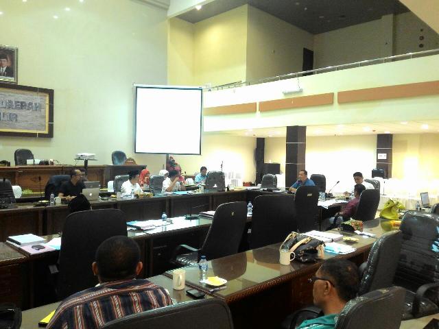 Dinkes Inhil Gelar Rapat Bersama DPRD  Untuk Bahas Raperda  Kawasan Tanpa Rokok