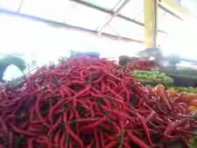 Harga Cabe Merah Turun, Ini Harganya Sekarang