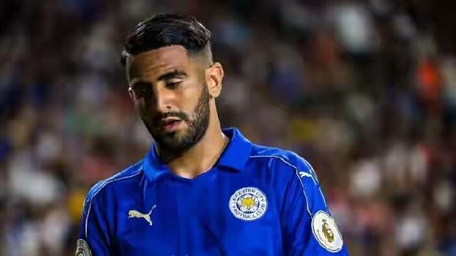 Pengikut Akun Twitter Riyad Mahrez Tembus 1 Juta
