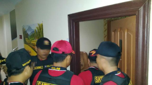 Gelar Yustisi, Satpol PP Amankan Pasangan Mesum