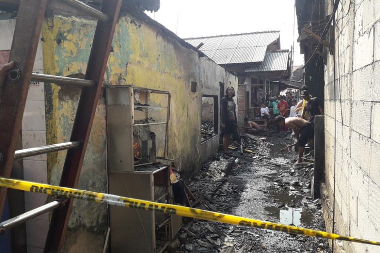Kesaksian Warga soal Kebakaran di Kalibaru, Panik Saat Api Membesar