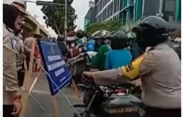 Video Viral Cekcok Sesama Polisi